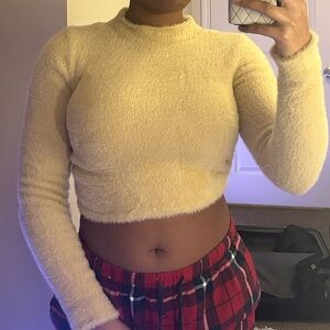 Cream fuzzy cropped sweater